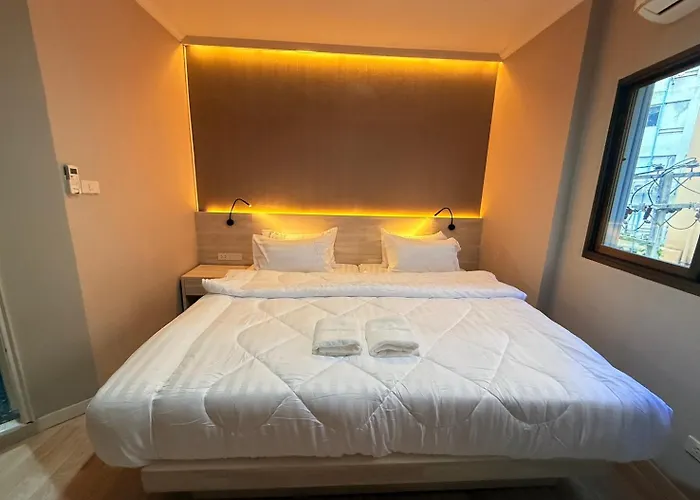 Hotel Luck Huai Khwang Mrt Ratchada