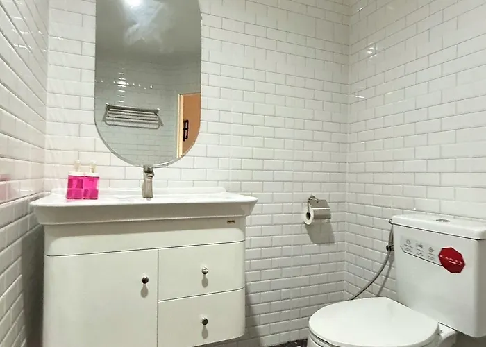 Hotel Luck Huai Khwang Mrt Ratchada 3*